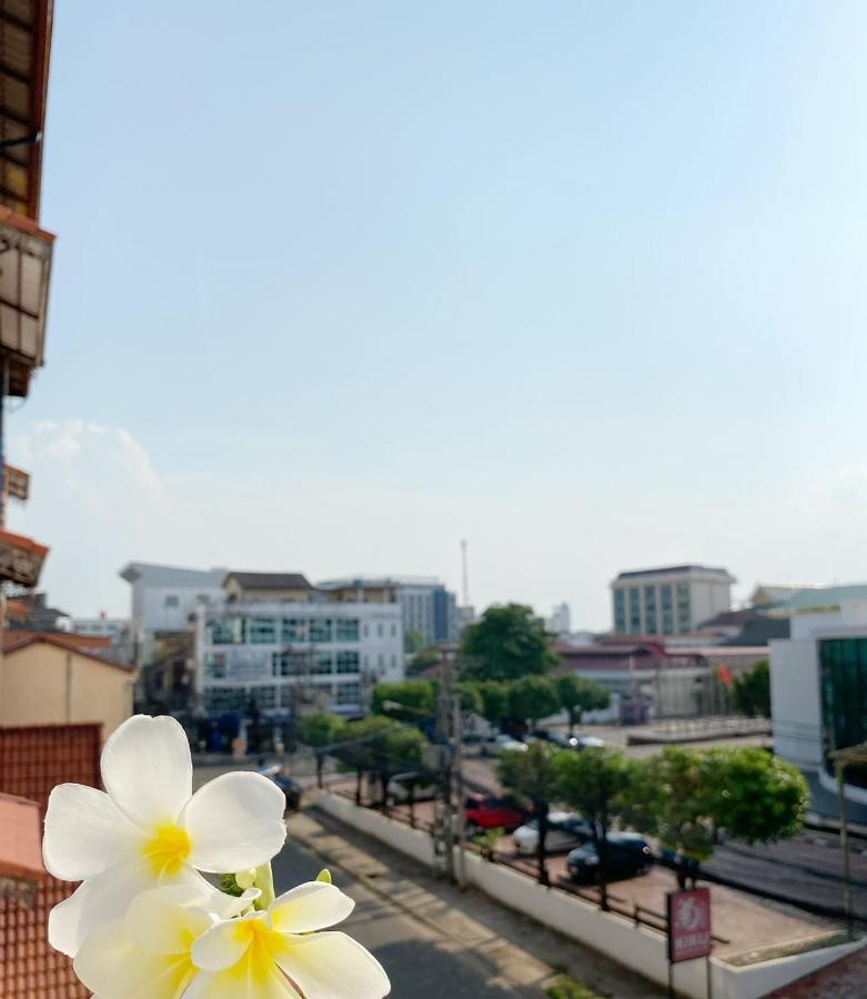 Ali Local Home Vientiane Eksteriør bilde