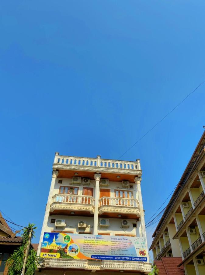 Ali Local Home Vientiane Eksteriør bilde